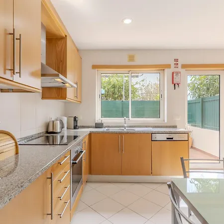 #337 Great 2br Terrace In Appartement